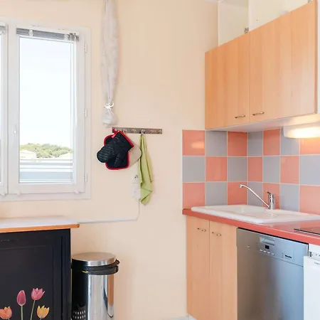 Apartment T3 Avec Terrasse, Parking, Lave-vaisselle A - Fr-1-409-104 *